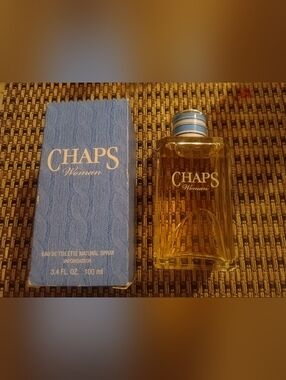 Chaps Woman Eau de Toilette - Blue Box, Amber Liquid